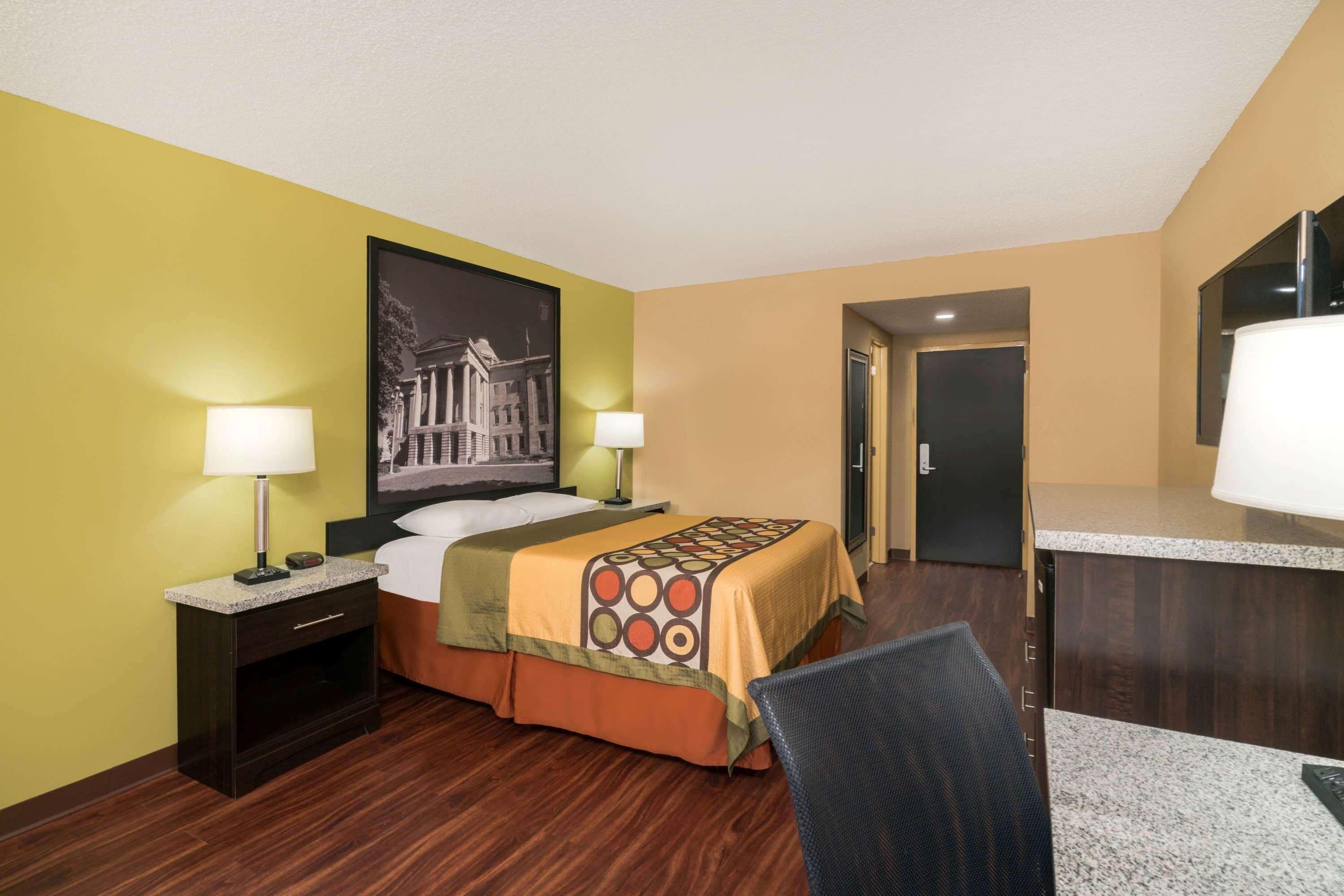 Super 8 By Wyndham Raleigh North East Ξενοδοχείο Εξωτερικό φωτογραφία