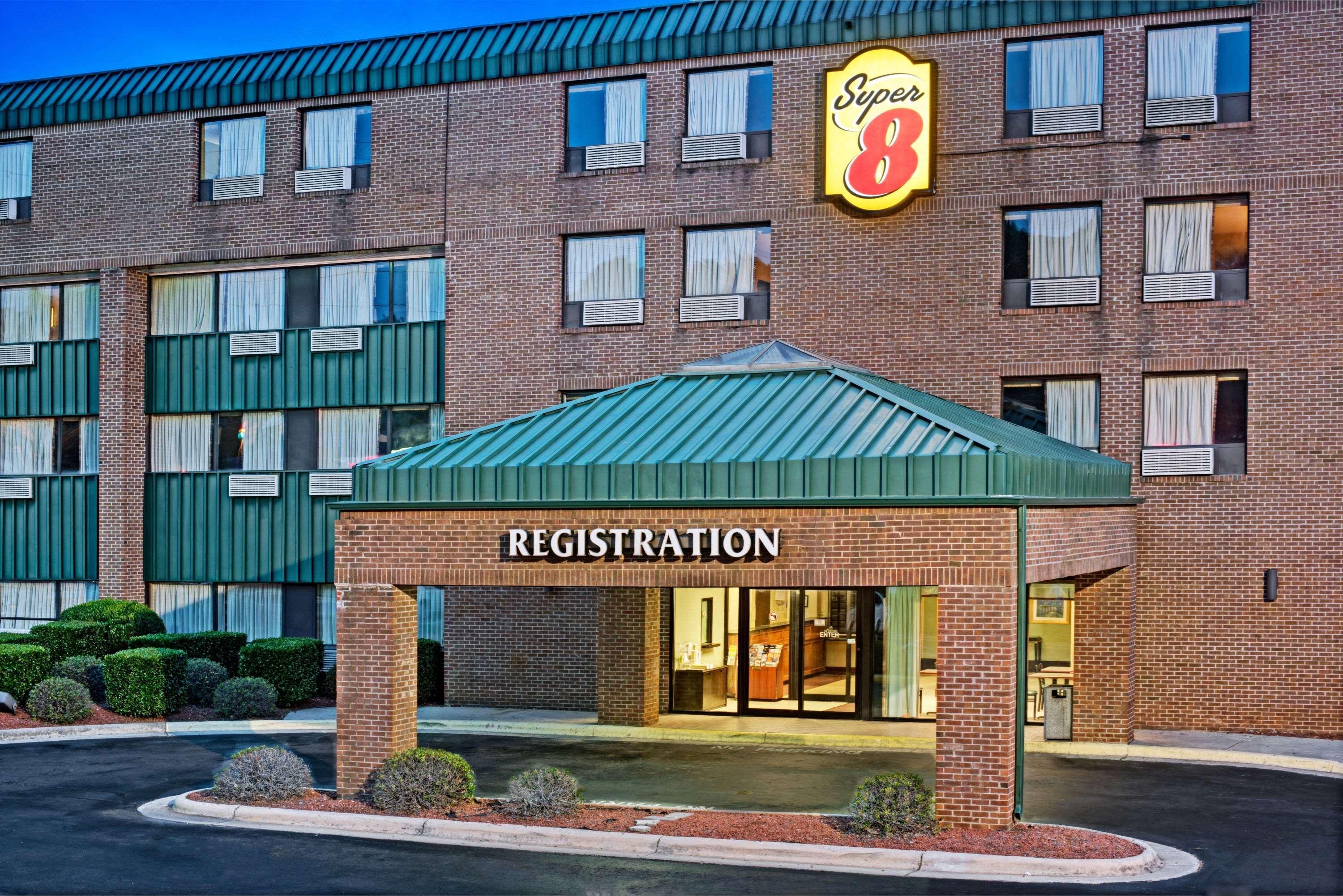 Super 8 By Wyndham Raleigh North East Ξενοδοχείο Εξωτερικό φωτογραφία