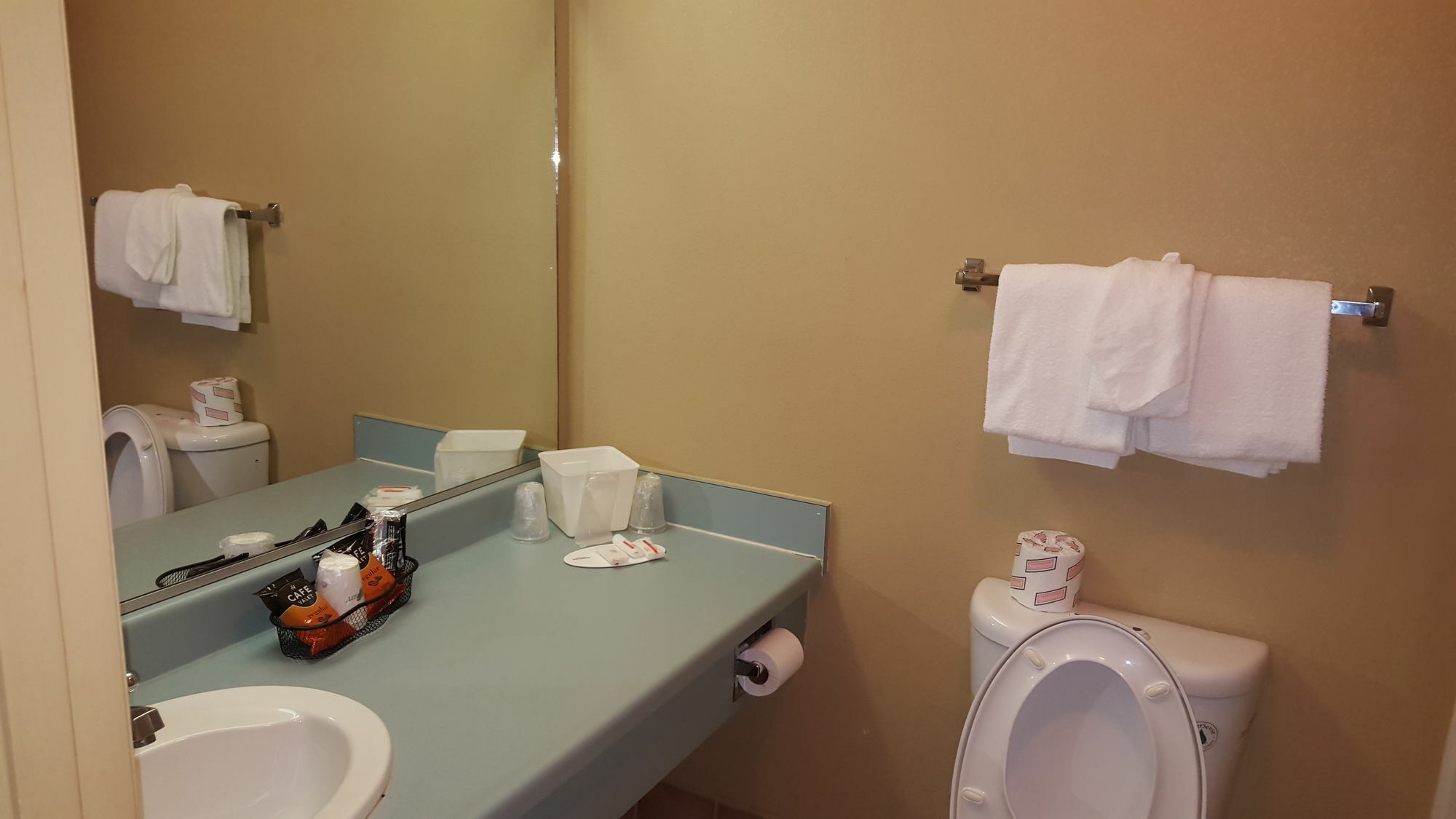 Super 8 By Wyndham Raleigh North East Ξενοδοχείο Εξωτερικό φωτογραφία